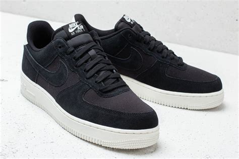 nike air force grijs suede|Nike Air Force 1 shoes.